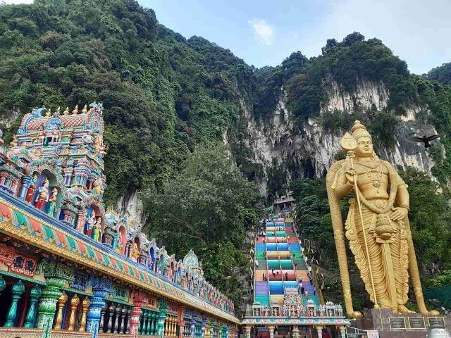Batu Caves Lord Murugan Statue Colorful Stairs Malaysia